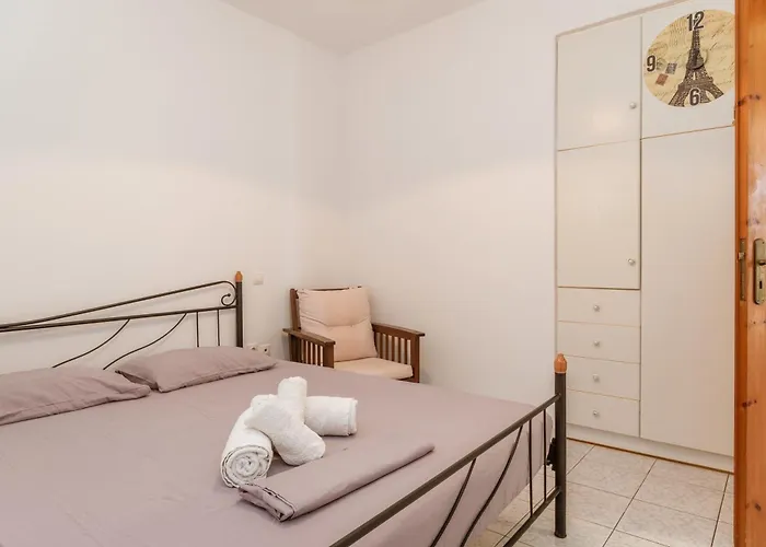 Lantställe Anastasias Mykonos Plintri